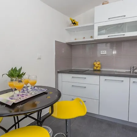 Apartment Tasina Hvar Town Exterior photo