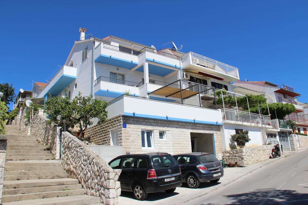 Apartment Tasina *